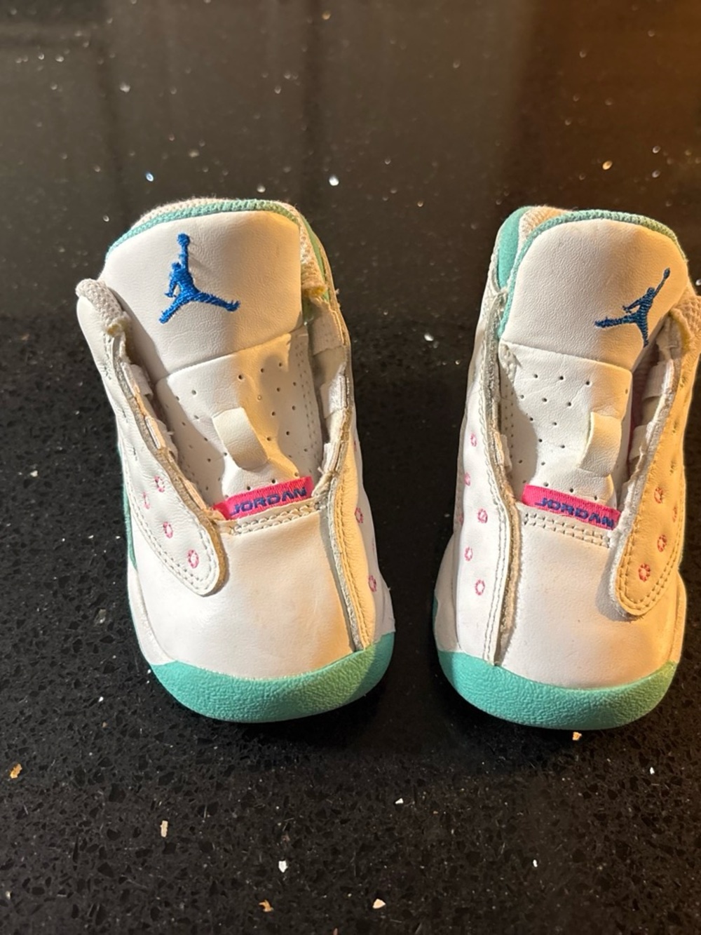Nike White & Teal Baby Walker Sneakers ***No shoe laces***